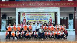 TRƯỜNG TIỂU HỌC XÃ NOONG LUỐNG KẾT HỢP VỚI TRUNG TÂM HƯỚNG HƯỚNG NGHIỆP DẠY NGHỀ HỖ TRỢ TRẺ EM THIỆT THÒI GIAO LƯU VĂN NGHỆ VỚI CHỦ ĐỀ 'NHỊP CẦU CỘNG ĐỒNG'